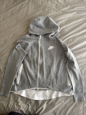 Nike Women's Grey Full-Zip Hooded Jacket with White Logo